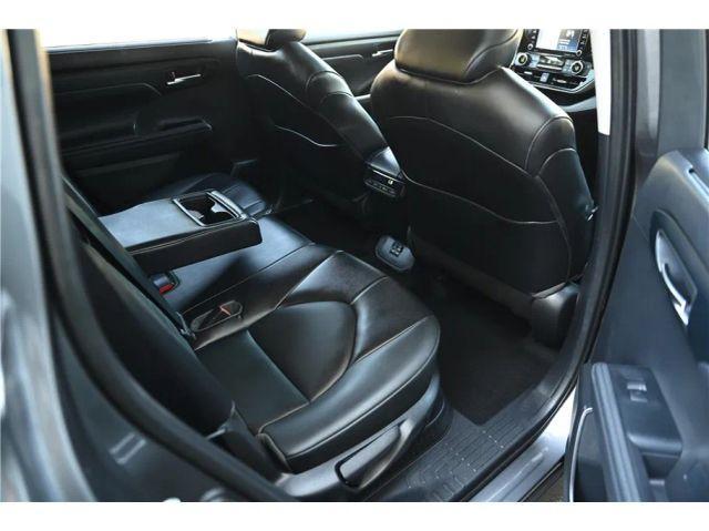 used 2021 Toyota Highlander Hybrid car, priced at $29,661