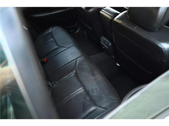 used 2008 Lincoln Town Car car, priced at $11,989