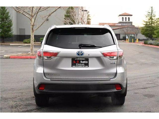 used 2016 Toyota Highlander Hybrid car, priced at $24,777