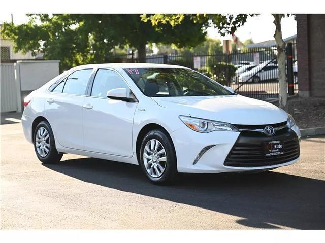 used 2017 Toyota Camry Hybrid car, priced at $15,557