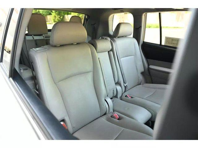used 2012 Toyota Highlander Hybrid car, priced at $16,777