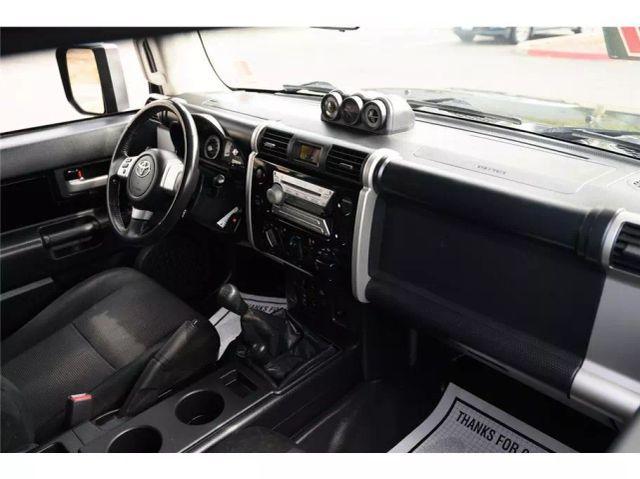 used 2007 Toyota FJ Cruiser car, priced at $23,822