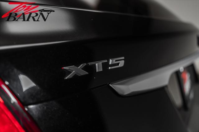 used 2019 Cadillac XT5 car, priced at $19,990