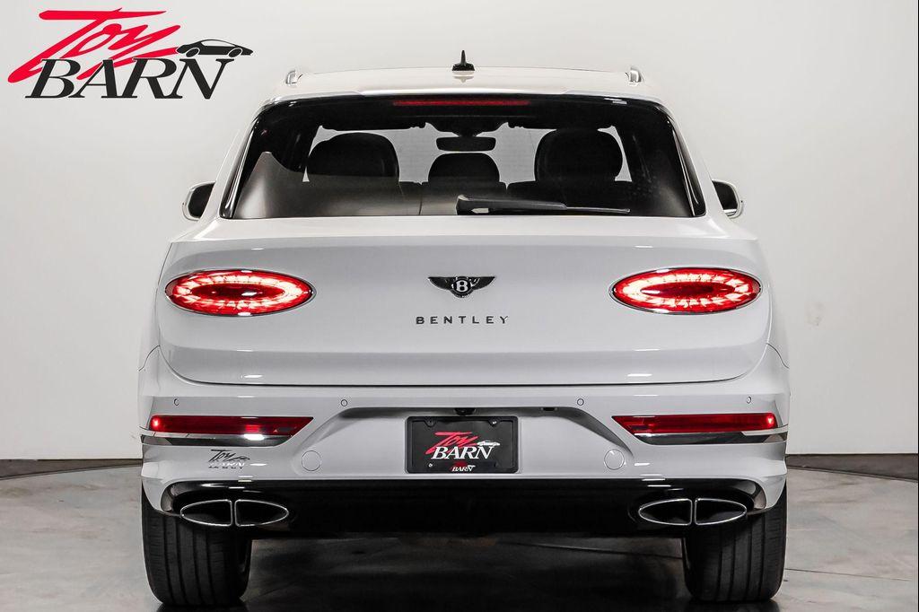 used 2021 Bentley Bentayga car, priced at $122,900