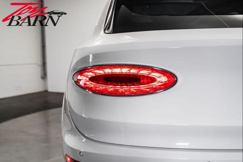 used 2021 Bentley Bentayga car, priced at $122,900