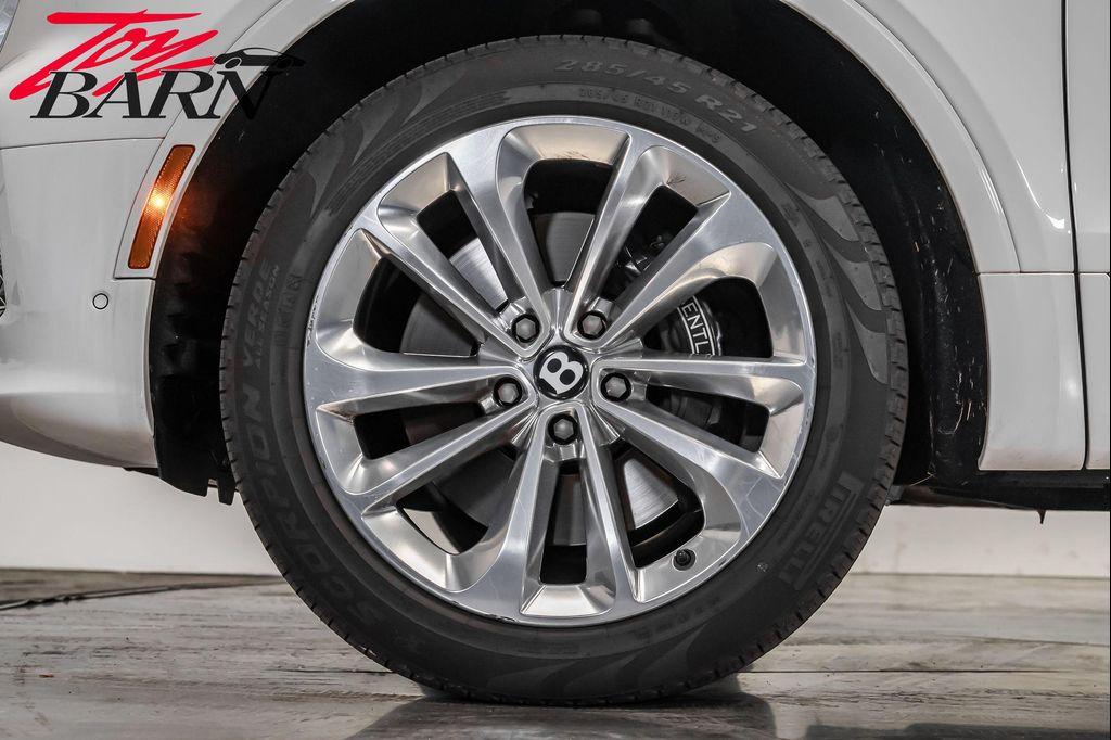 used 2021 Bentley Bentayga car, priced at $122,900