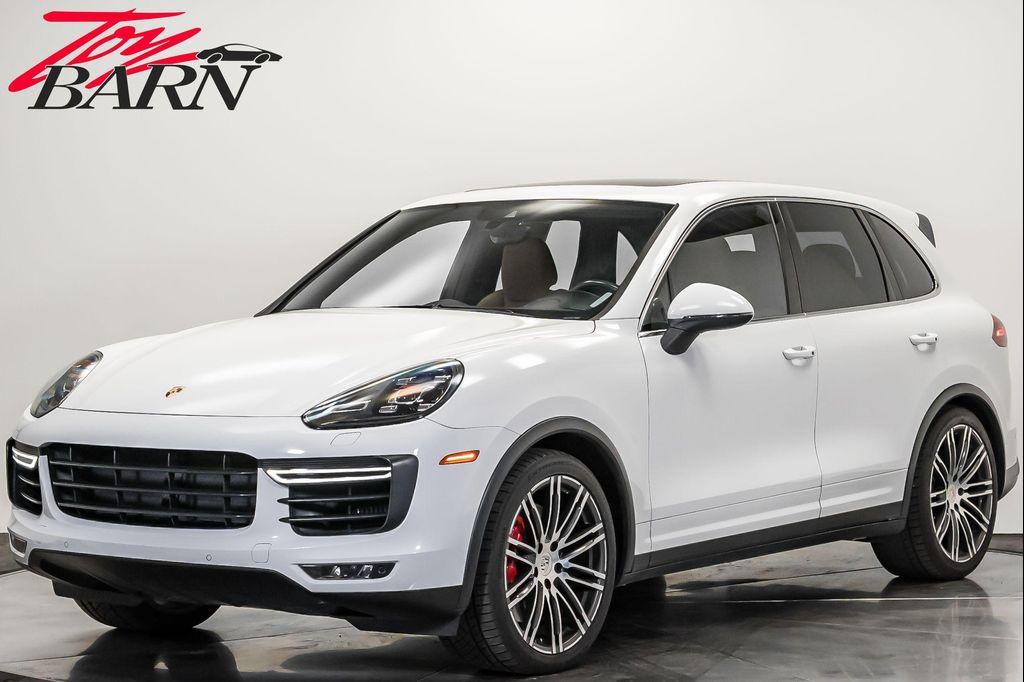used 2018 Porsche Cayenne car, priced at $44,690