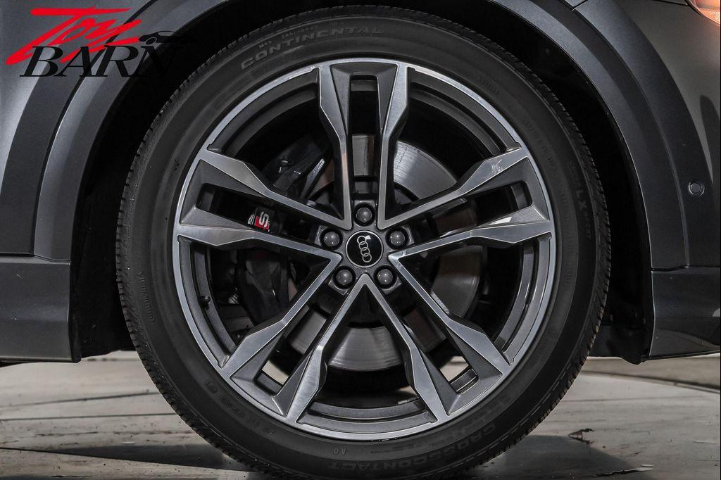 used 2021 Audi SQ8 car, priced at $63,700