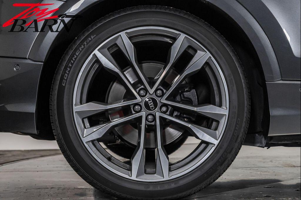 used 2021 Audi SQ8 car, priced at $63,700