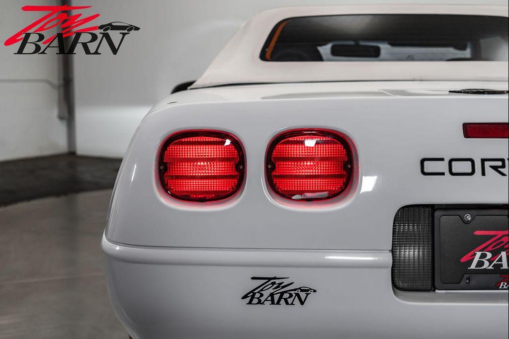 used 1995 Chevrolet Corvette car, priced at $17,000