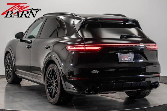 used 2021 Porsche Cayenne car, priced at $87,490