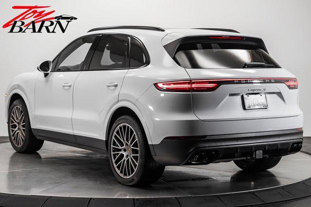 used 2022 Porsche Cayenne car, priced at $80,900