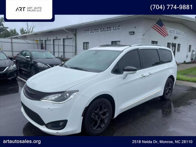 used 2018 Chrysler Pacifica car, priced at $13,995