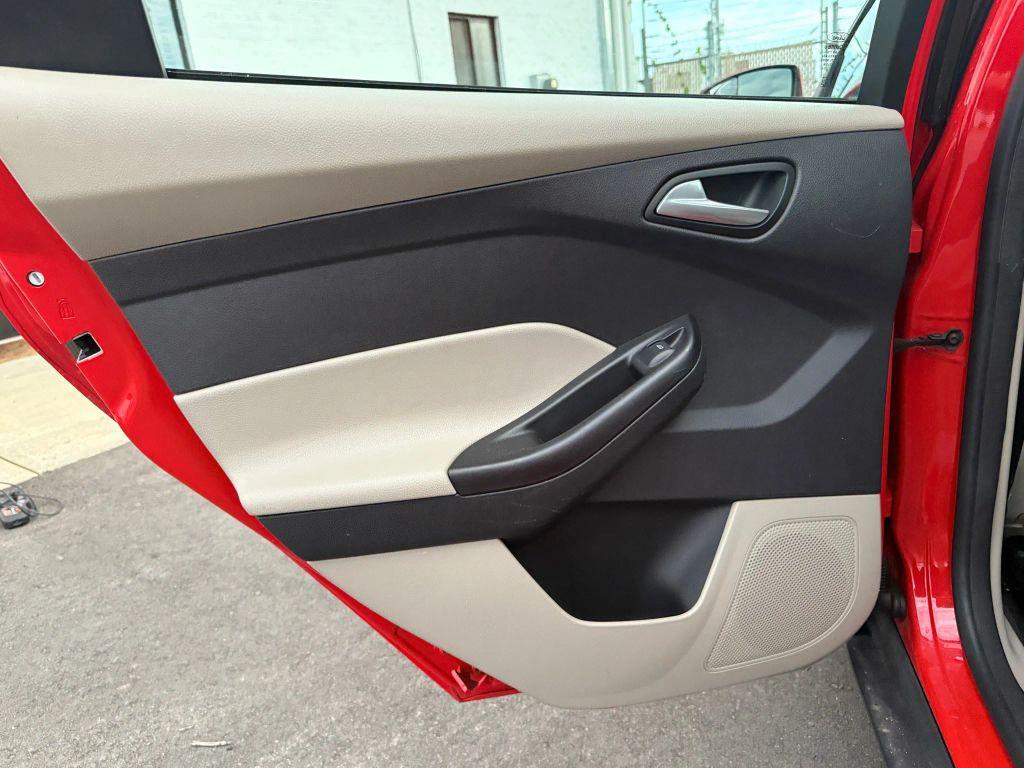used 2014 Ford Focus car, priced at $5,495