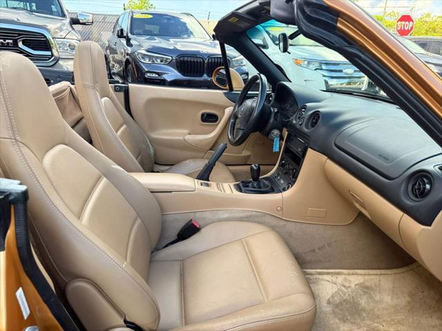 used 2000 Mazda MX-5 Miata car, priced at $7,999