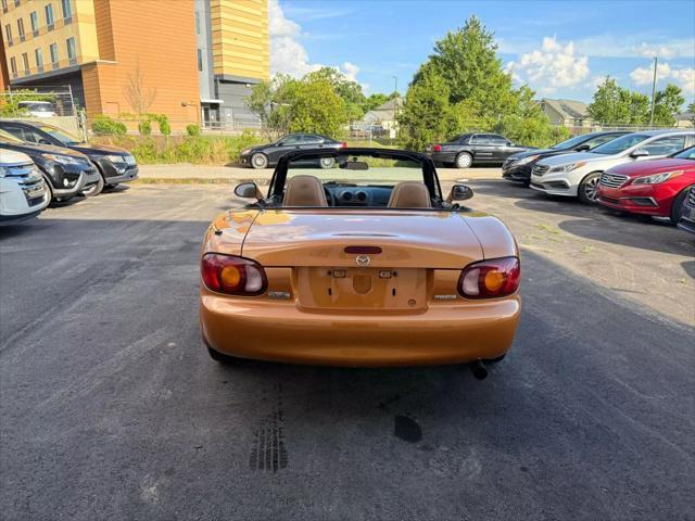 used 2000 Mazda MX-5 Miata car, priced at $7,999
