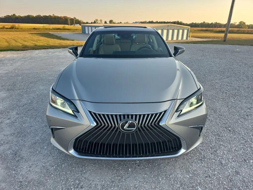 used 2020 Lexus ES 350 car, priced at $28,998