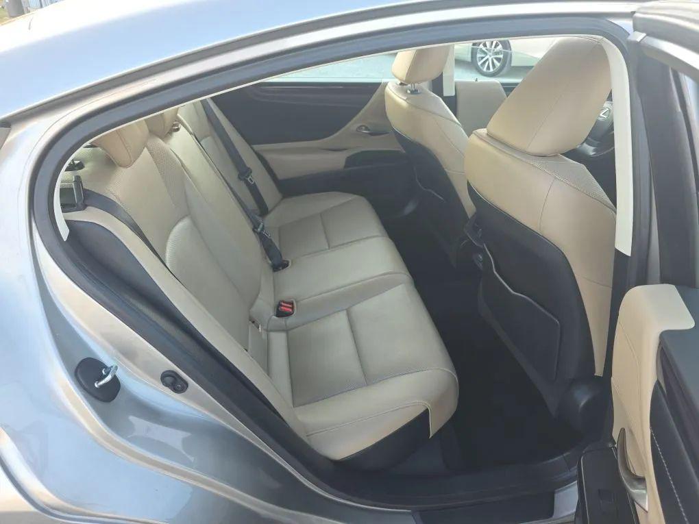 used 2020 Lexus ES 350 car, priced at $28,998