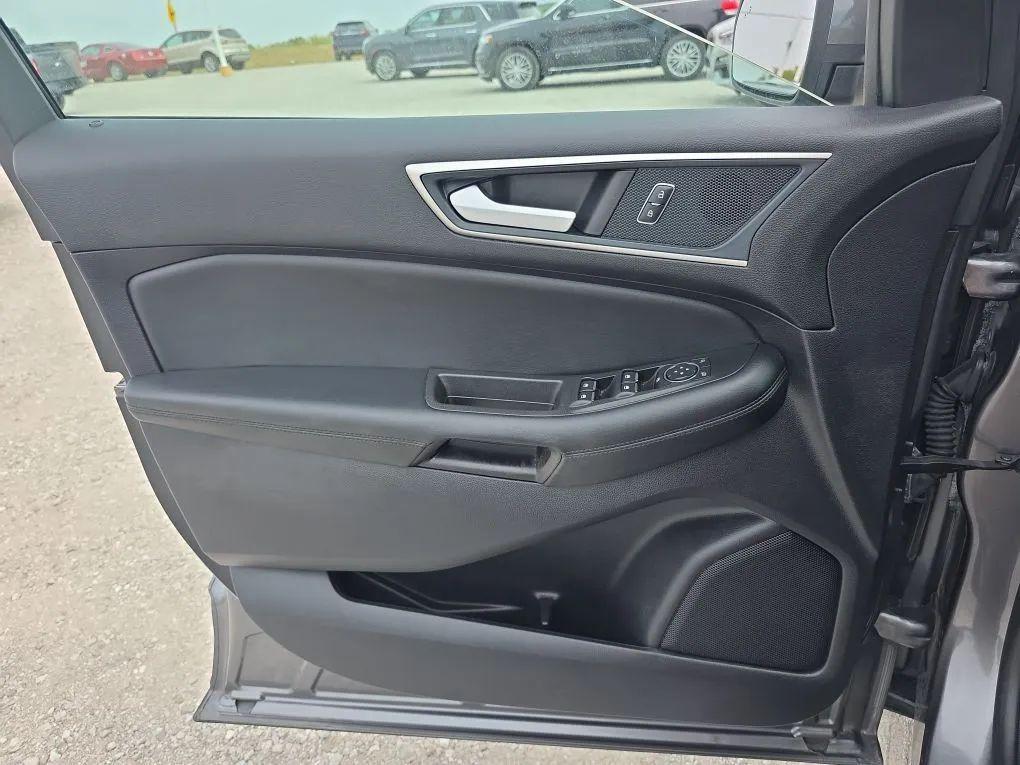 used 2021 Ford Edge car, priced at $20,998