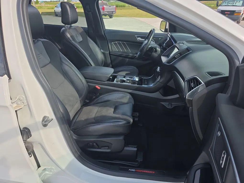 used 2020 Ford Edge car, priced at $17,777