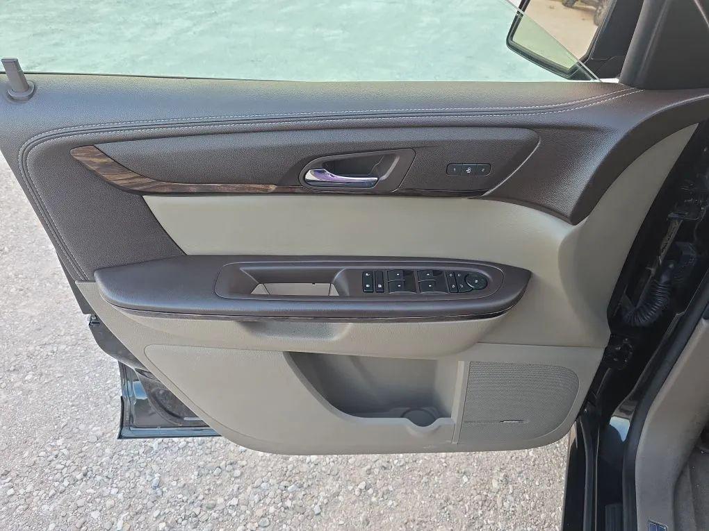 used 2014 GMC Acadia car, priced at $9,997