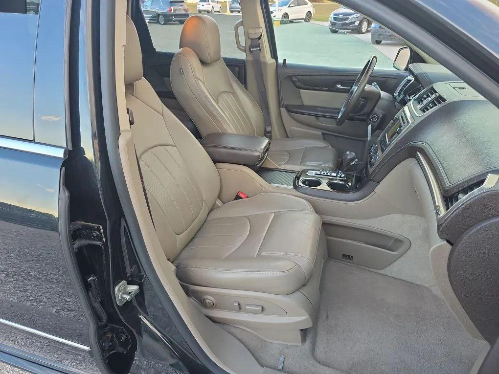 used 2014 GMC Acadia car, priced at $9,997
