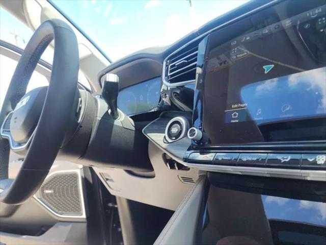 used 2023 Jeep Wagoneer L car, priced at $59,998