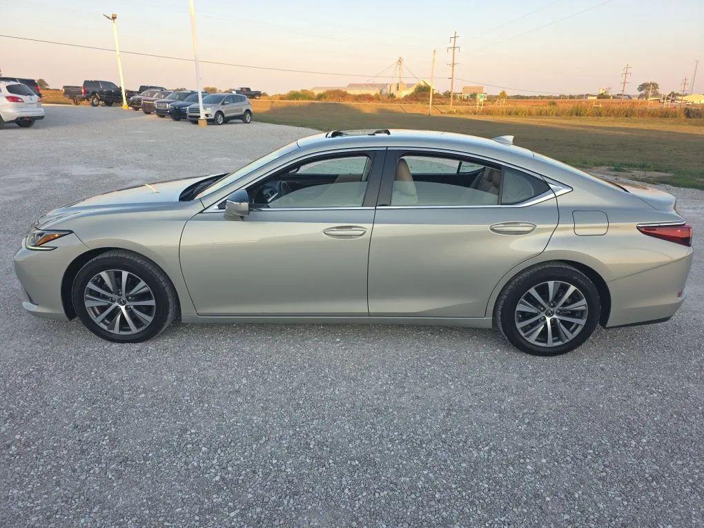 used 2019 Lexus ES 350 car, priced at $31,998