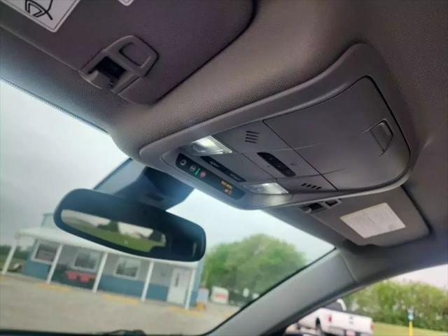 used 2022 Chevrolet Equinox car, priced at $19,787