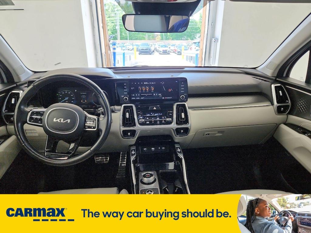 used 2022 Kia Sorento Plug-In Hybrid car, priced at $34,998