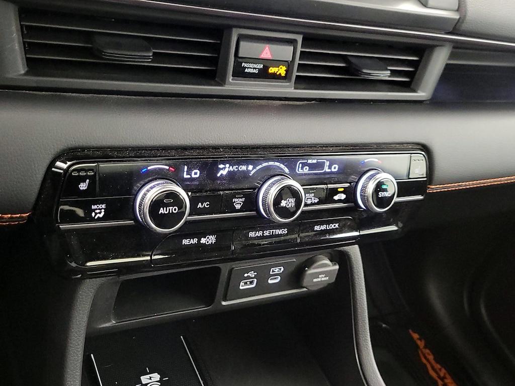 used 2025 Honda Pilot car, priced at $45,998