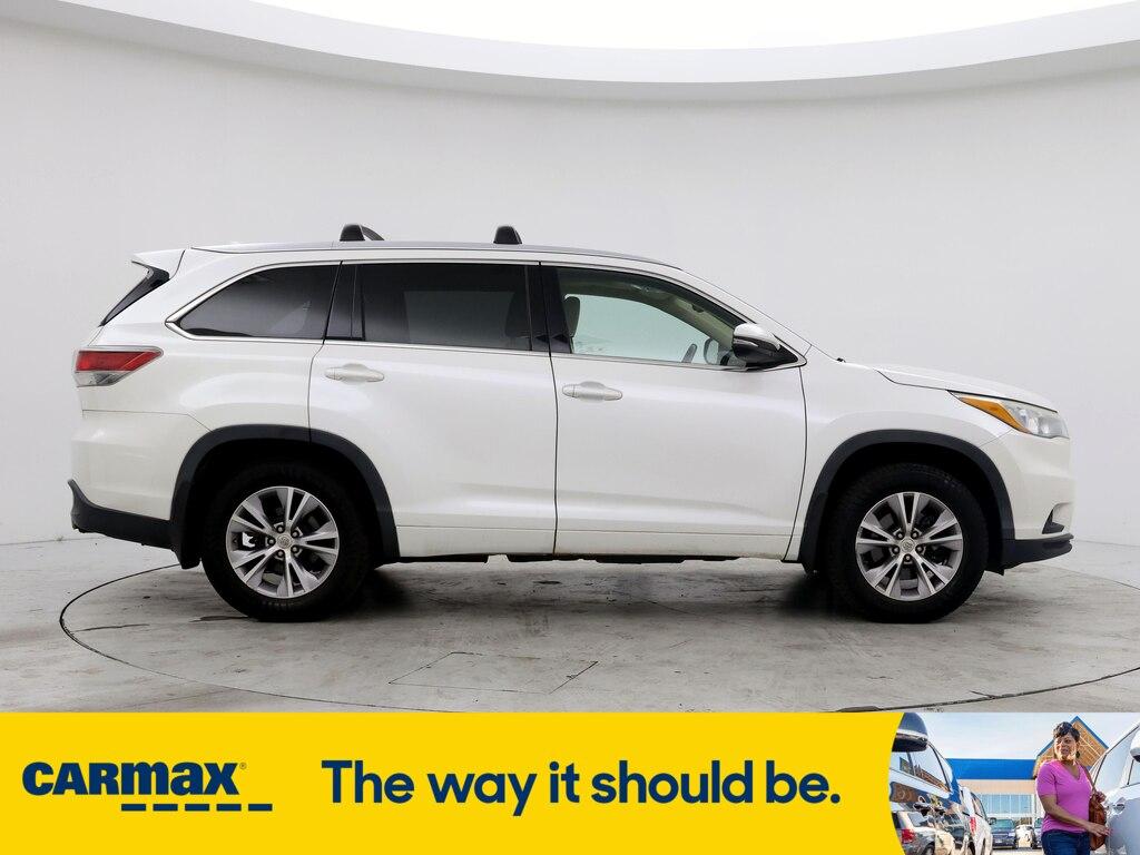 used 2015 Toyota Highlander car, priced at $18,998