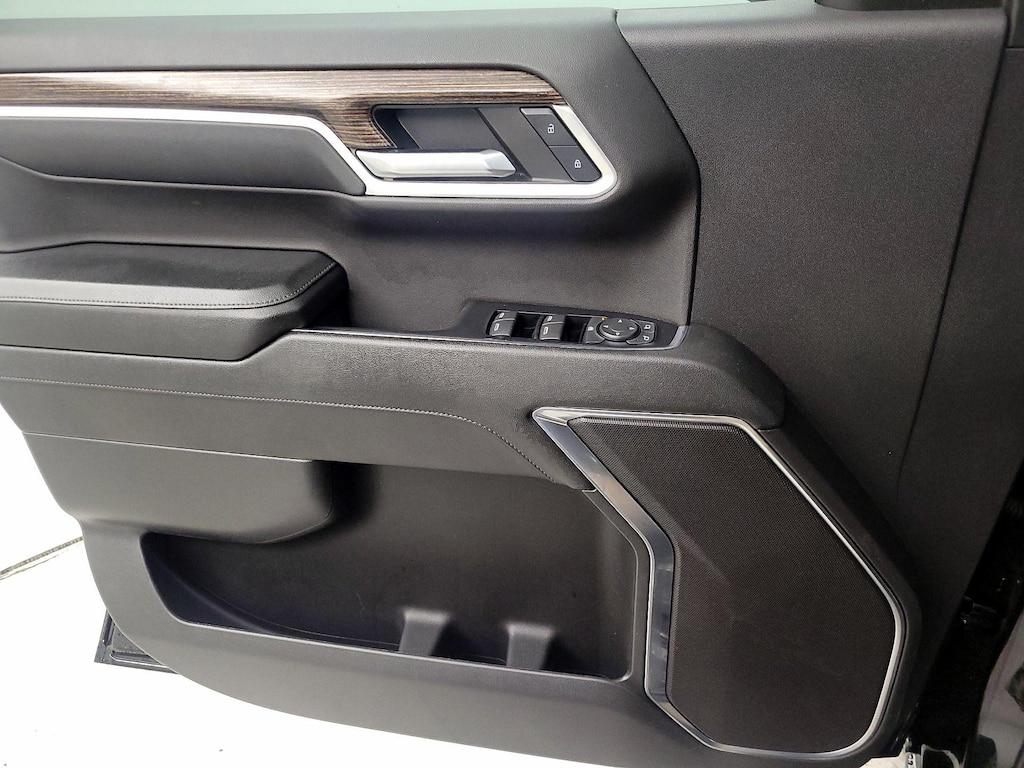 used 2023 GMC Sierra 1500 car, priced at $37,998