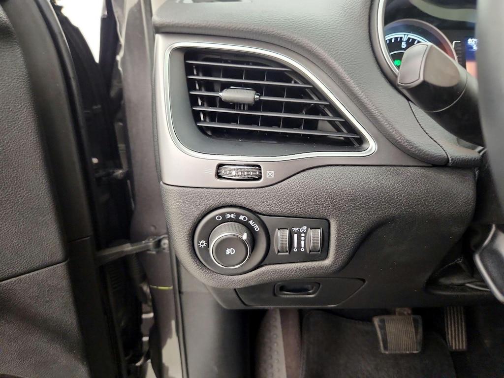 used 2019 Jeep Cherokee car, priced at $15,998