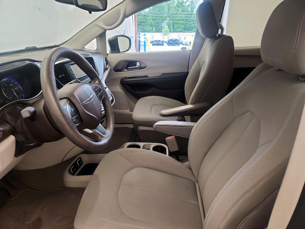 used 2017 Chrysler Pacifica car, priced at $18,998