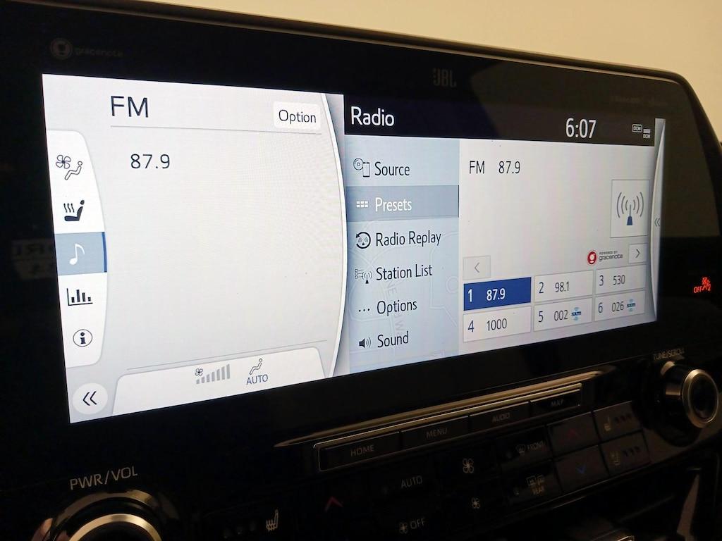 used 2022 Toyota Highlander car, priced at $36,998