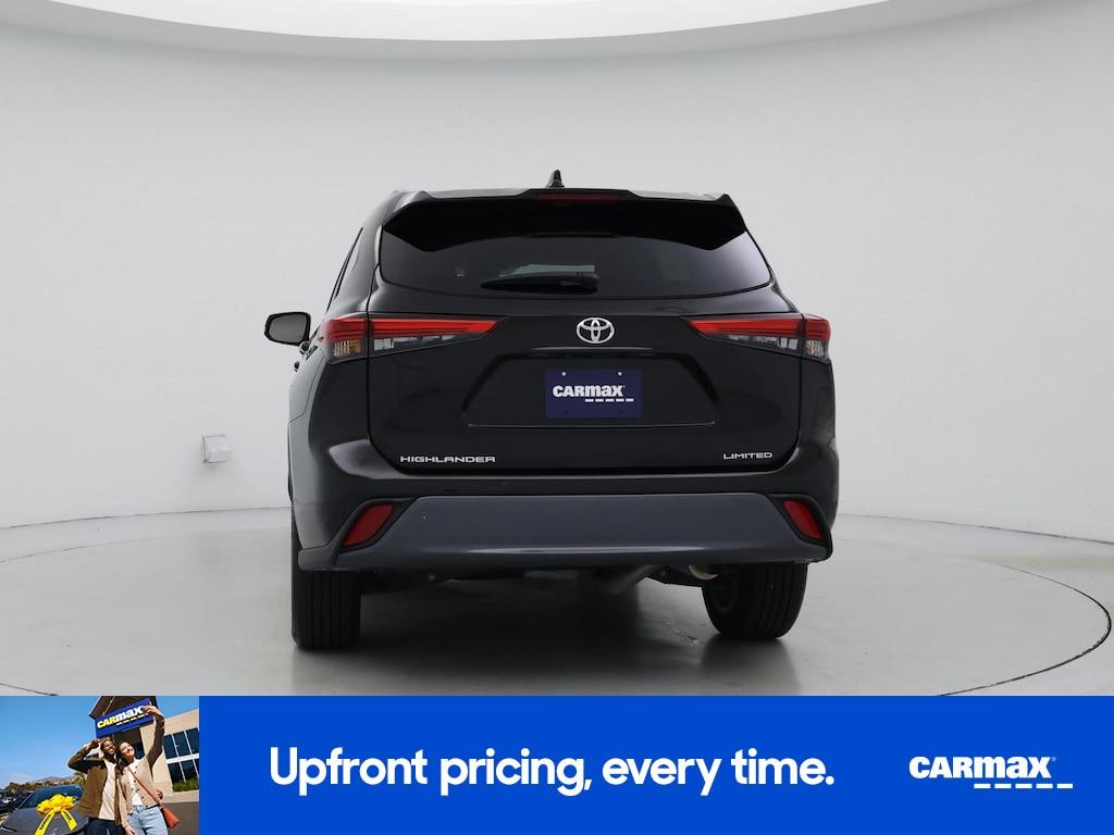 used 2022 Toyota Highlander car, priced at $36,998