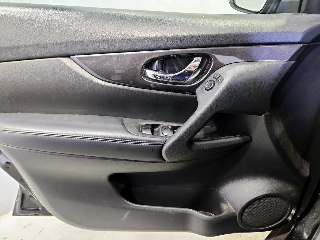 used 2019 Nissan Rogue car, priced at $17,998