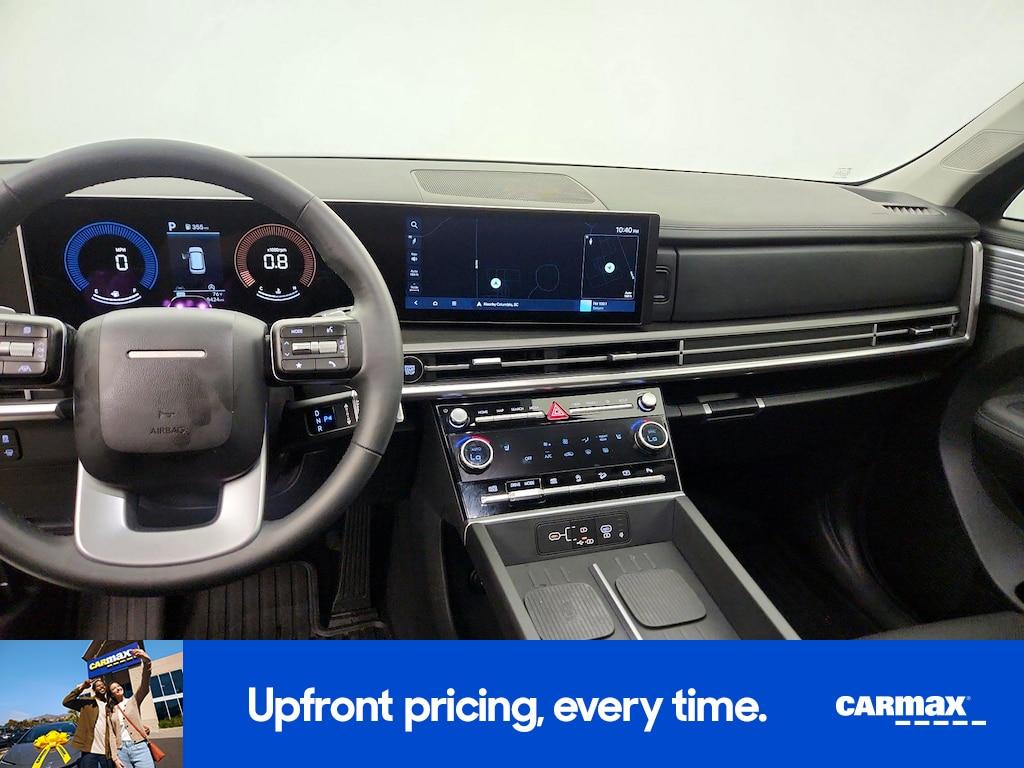 used 2025 Hyundai Santa Fe car, priced at $38,998