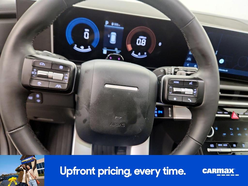 used 2025 Hyundai Santa Fe car, priced at $38,998