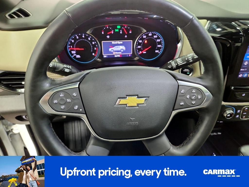 used 2023 Chevrolet Traverse car, priced at $33,998