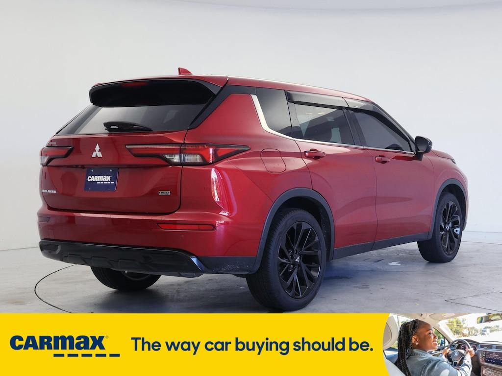 used 2022 Mitsubishi Outlander car, priced at $25,998