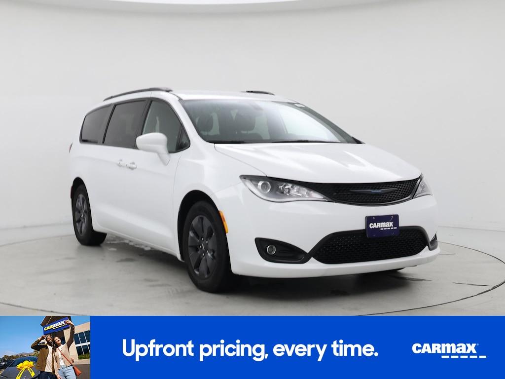 used 2020 Chrysler Pacifica Hybrid car, priced at $32,998