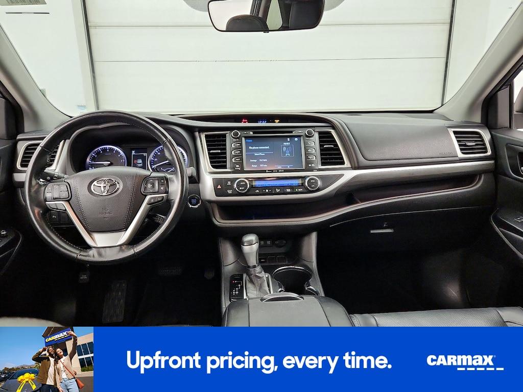 used 2018 Toyota Highlander car, priced at $22,998