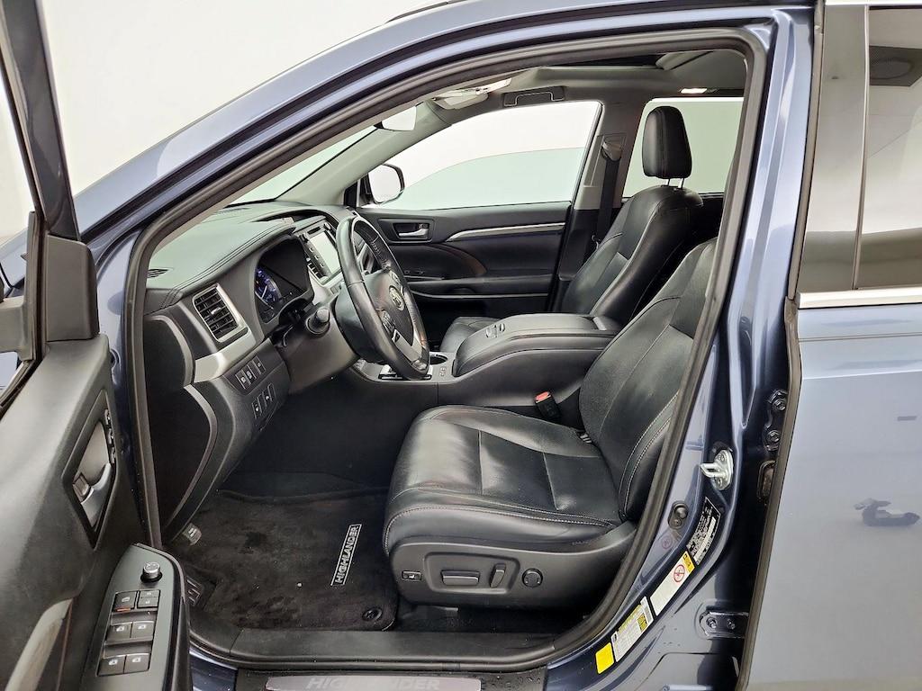 used 2018 Toyota Highlander car, priced at $22,998