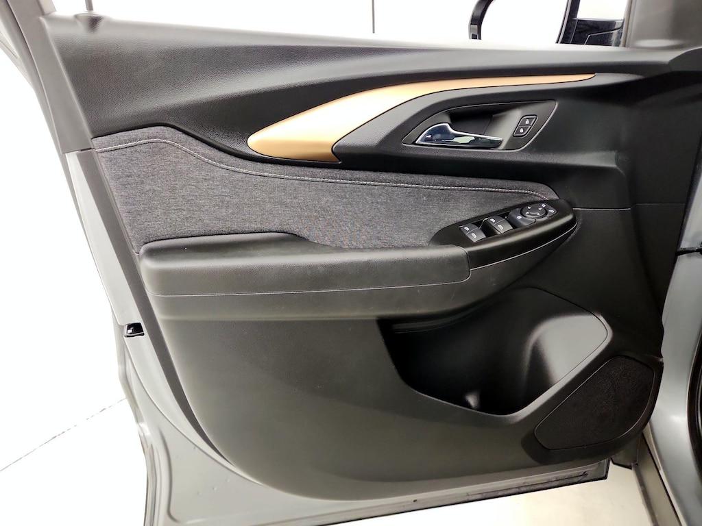 used 2023 Chevrolet TrailBlazer car, priced at $21,998