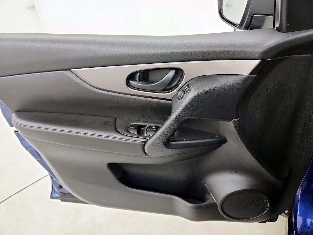 used 2020 Nissan Rogue Sport car, priced at $18,998