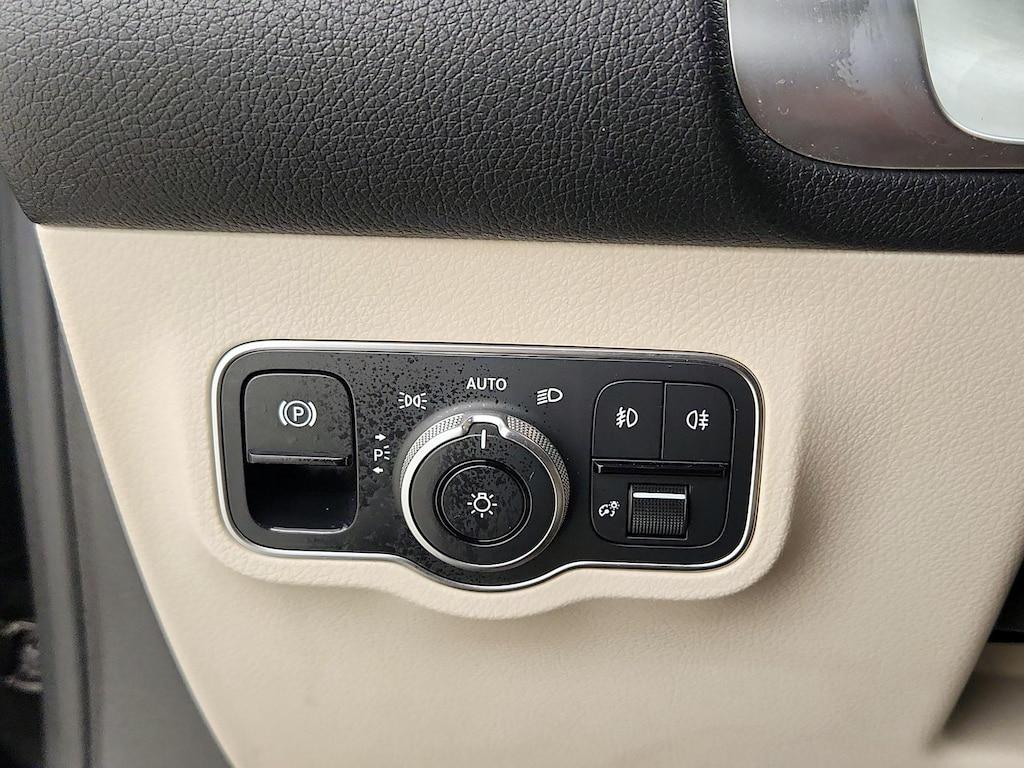 used 2021 Mercedes-Benz GLB 250 car, priced at $28,998