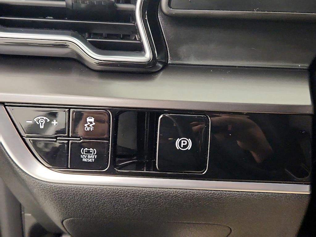 used 2023 Kia Sportage Hybrid car, priced at $26,998