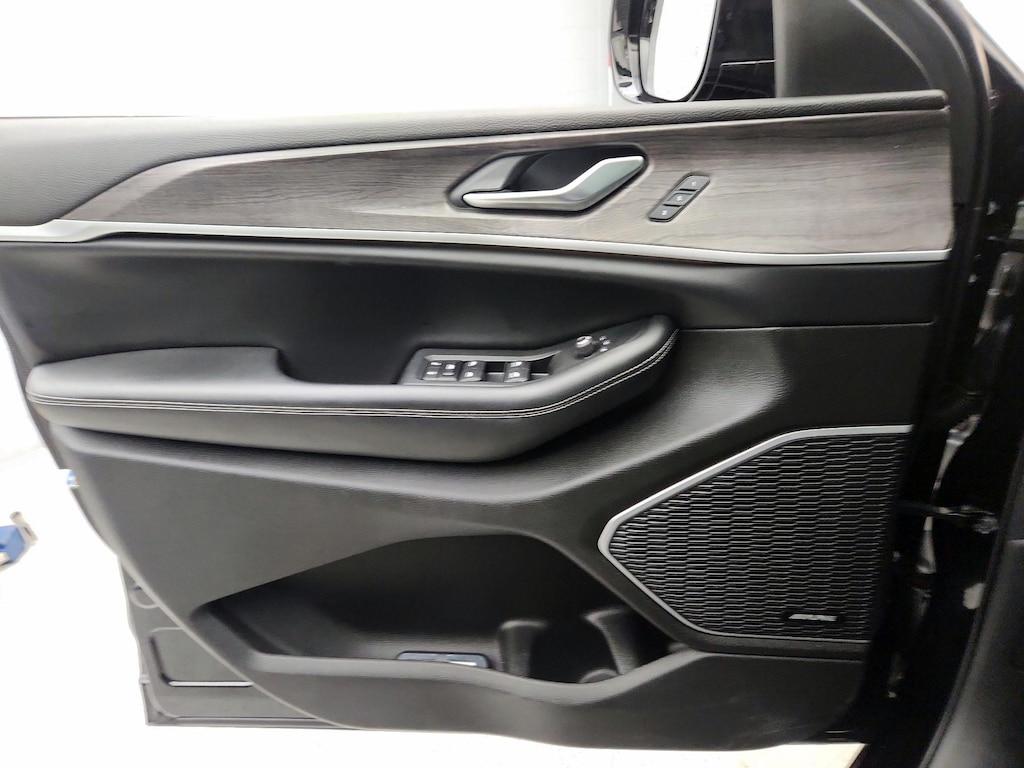 used 2023 Jeep Grand Cherokee 4xe car, priced at $32,998